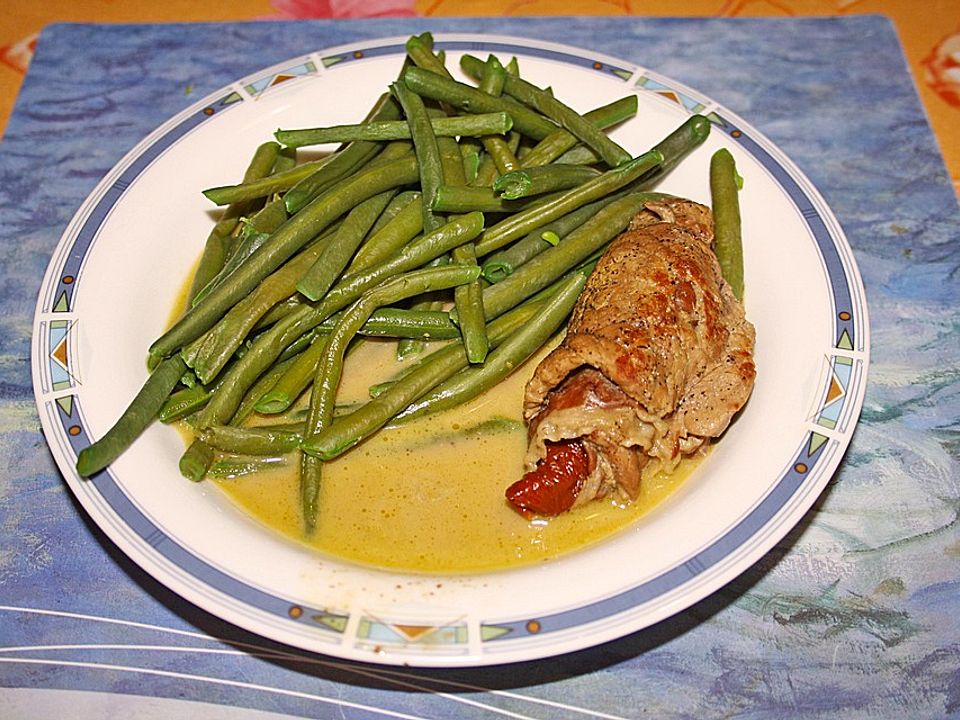 Kalbsrouladen mit Basilikumpesto von LadyDi20| Chefkoch