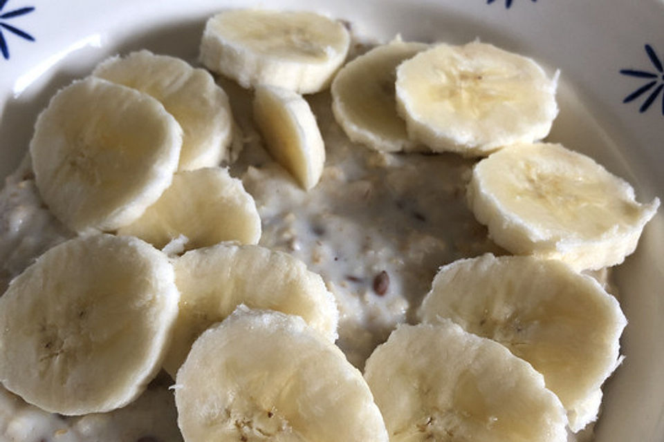 Bananen-Kokos Porridge