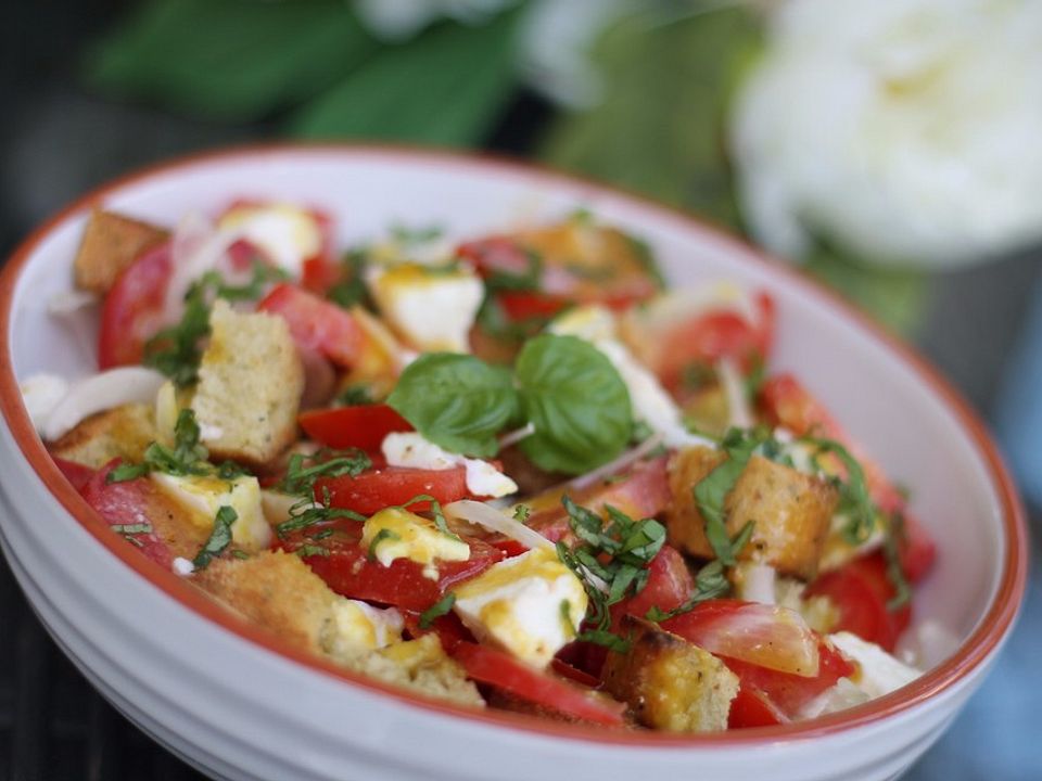 Tomaten-Brot-Salat von Mett-Igel| Chefkoch
