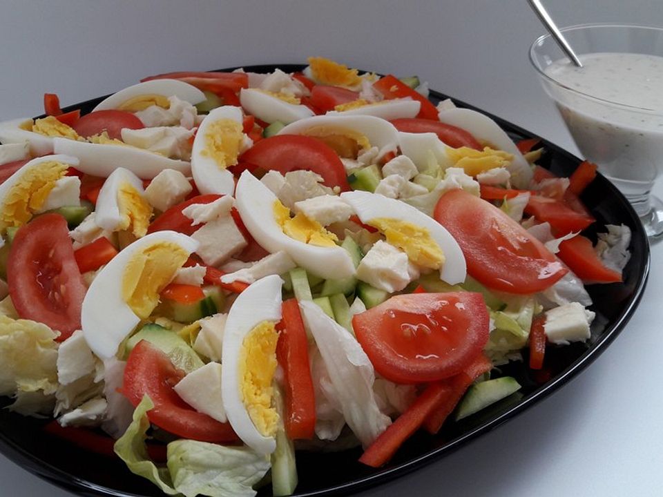Bunter Salat mit Joghurt-Dressing von MissPrincessSissi | Chefkoch
