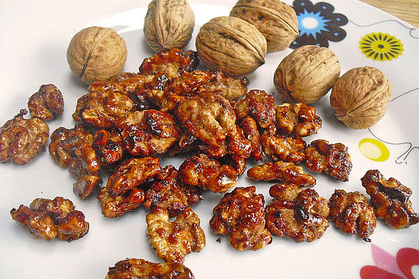 Kandierte, lackierte Walnüsse von Nikita-83 | Chefkoch Kandierte, lackierte Walnüsse von Nikita-83 | Chefkoch