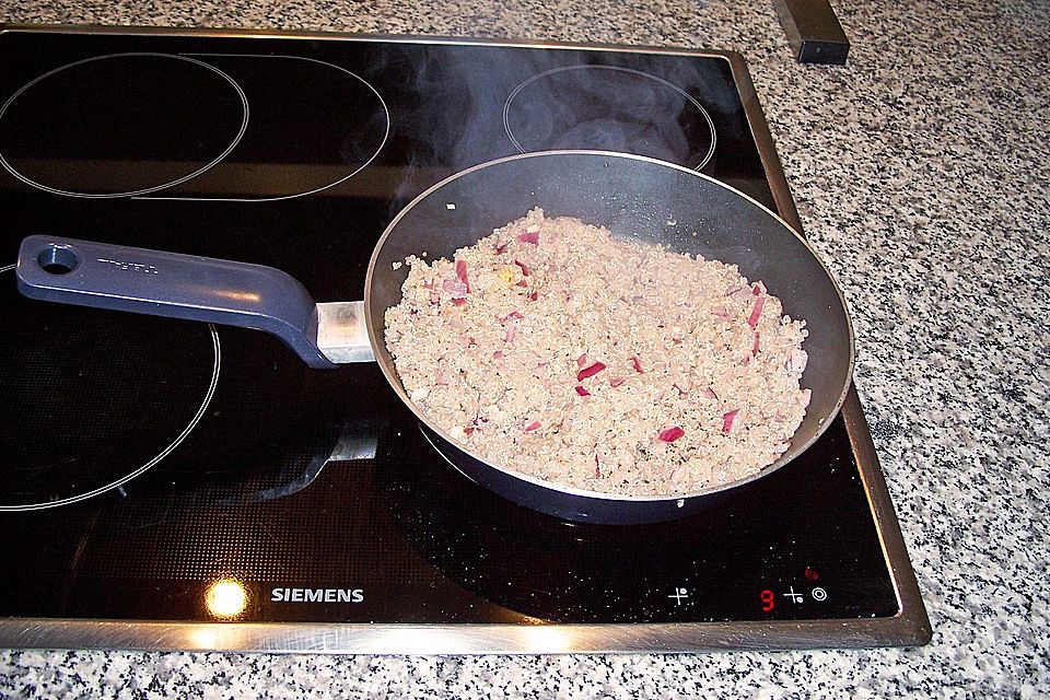 Quinoa-Tomaten-Pfanne