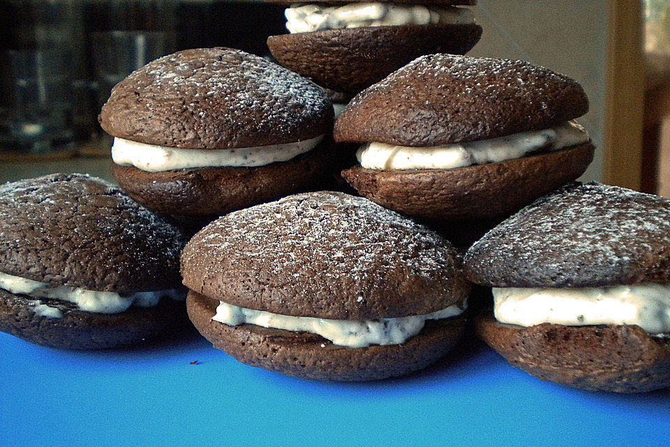 Whoopie-Pies mit Oreokeks-Füllung