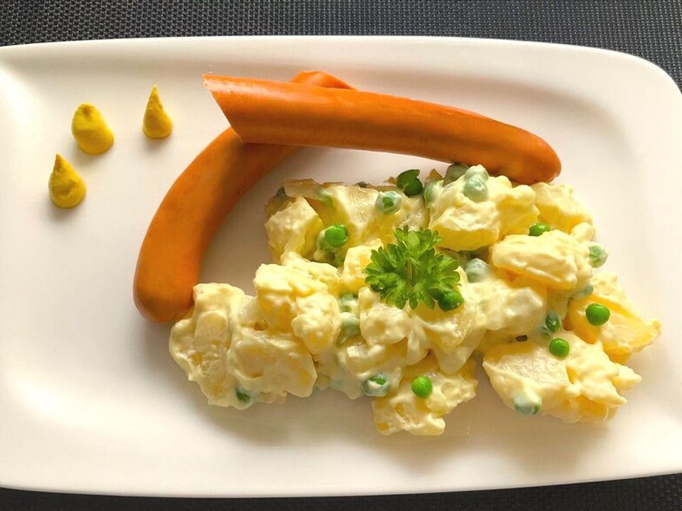 Kartoffelsalat mit Wiener Würstchen à la Gabi von gabriele9272| Chefkoch