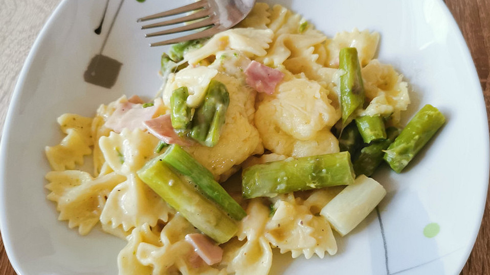 Farfalle-Spargel-Auflauf von grigo