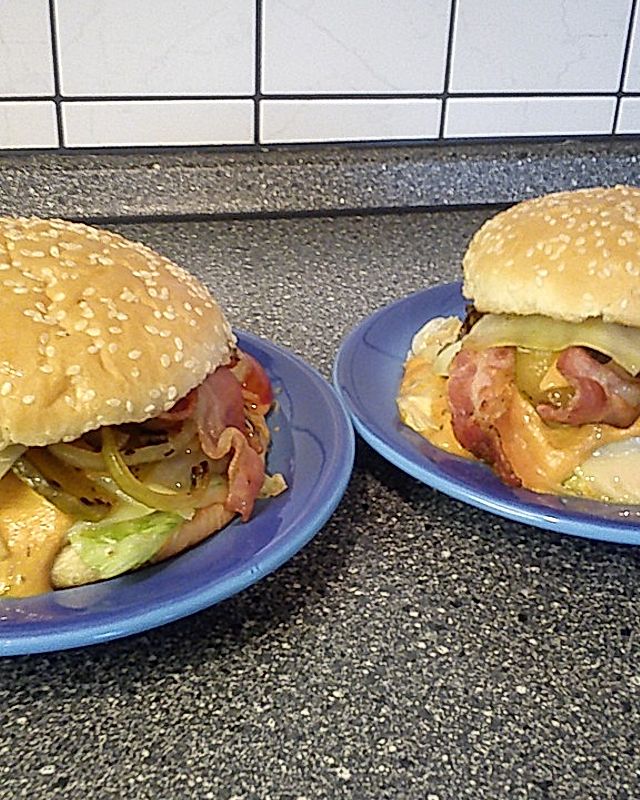 Double Cheeseburger mit Gruyère