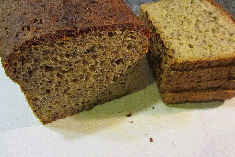 Vollkorn-Möhrchen-Brot