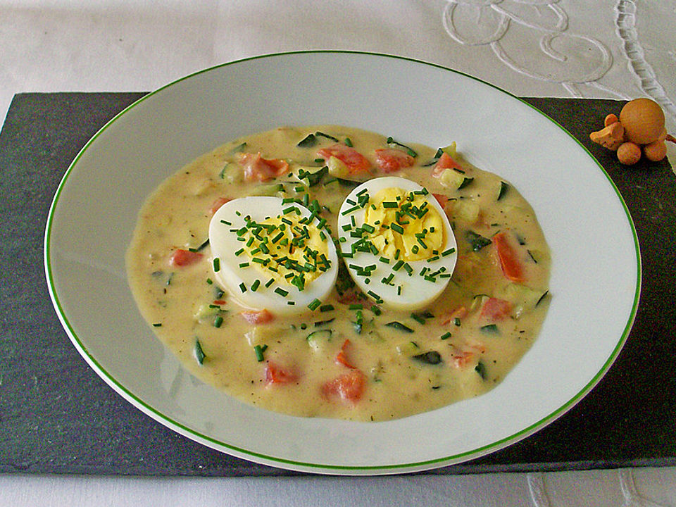 Eier mit Zucchini-Senf-Soße von McMoe | Chefkoch