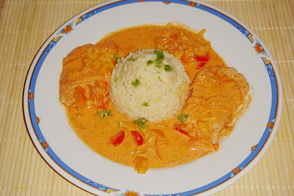 Paprika-Sahne-Hähnchen