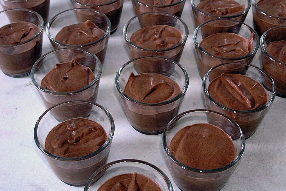 Mousse au Chocolat, hell oder dunkel