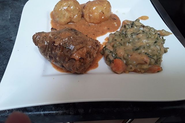 Rinderrouladen mit Käse-Champignonfüllung von gudi_1| Chefkoch