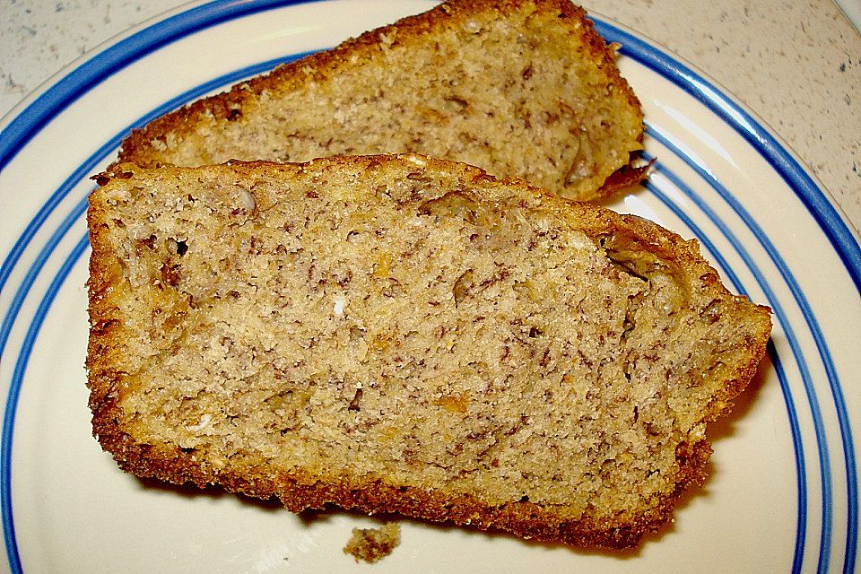 Karibisches Bananenbrot oder Bananenkuchen