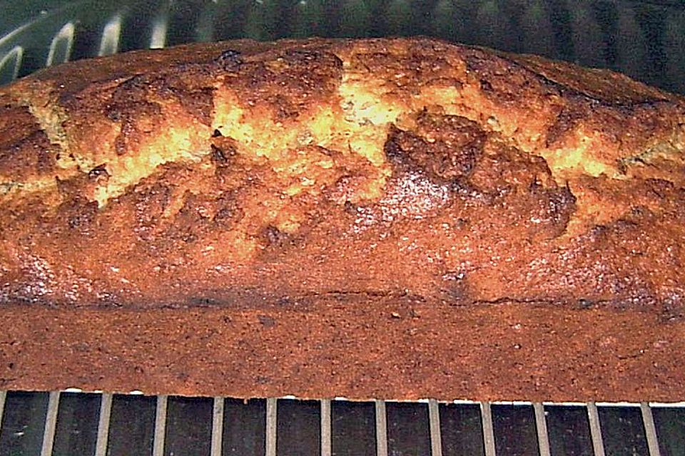 Karibisches Bananenbrot oder Bananenkuchen