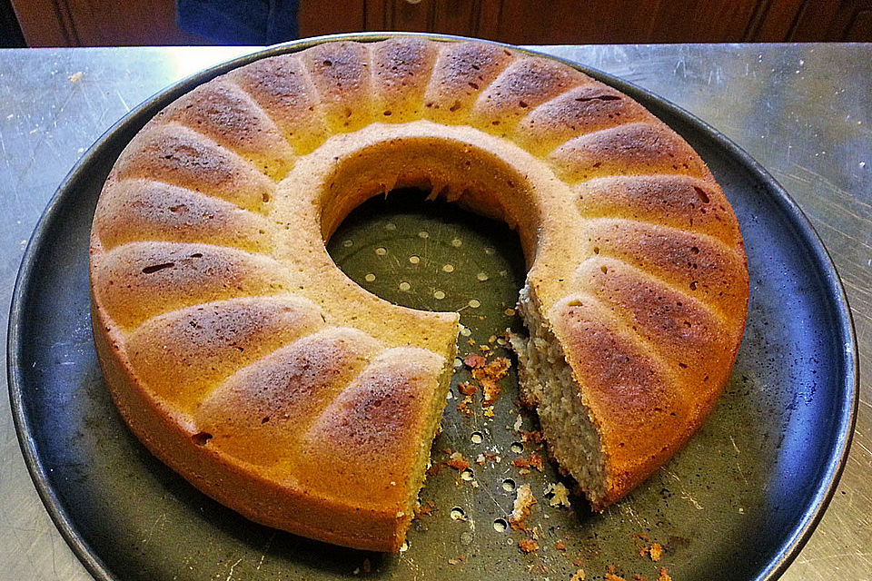 Karibisches Bananenbrot oder Bananenkuchen