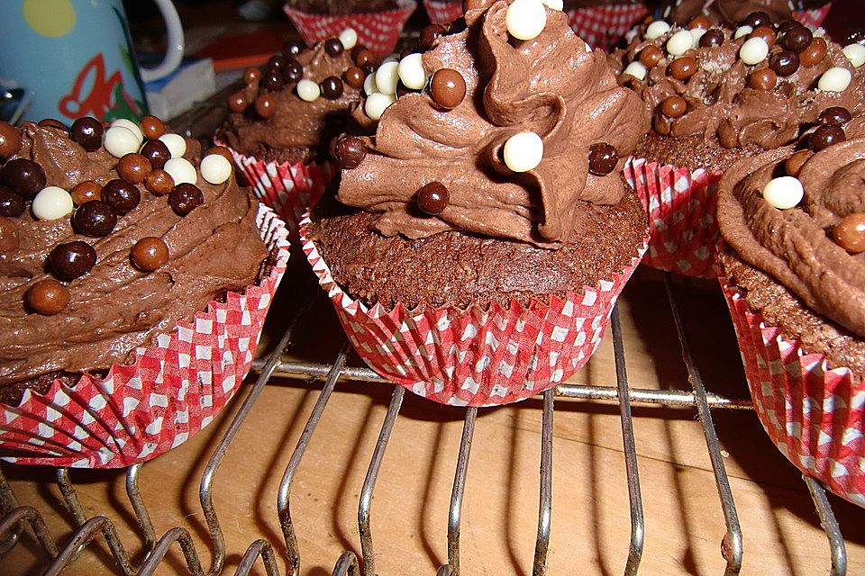 Schoko-Nuss-Nougat Cupcakes