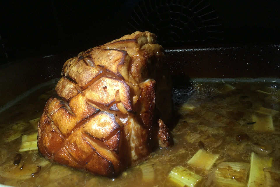 Spanferkel-Rollbraten à la Gabi Spanferkel-Rollbraten à la Gabi