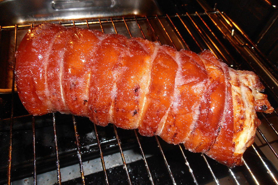 Spanferkel-Rollbraten à la Gabi Spanferkel-Rollbraten à la Gabi
