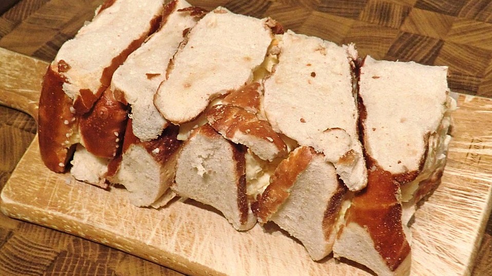 Obatzter im Brezenmantel von Gerdler Obatzter im Brezenmantel von Gerdler