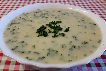 Blumenkohl-Petersilienwurzel-Suppe