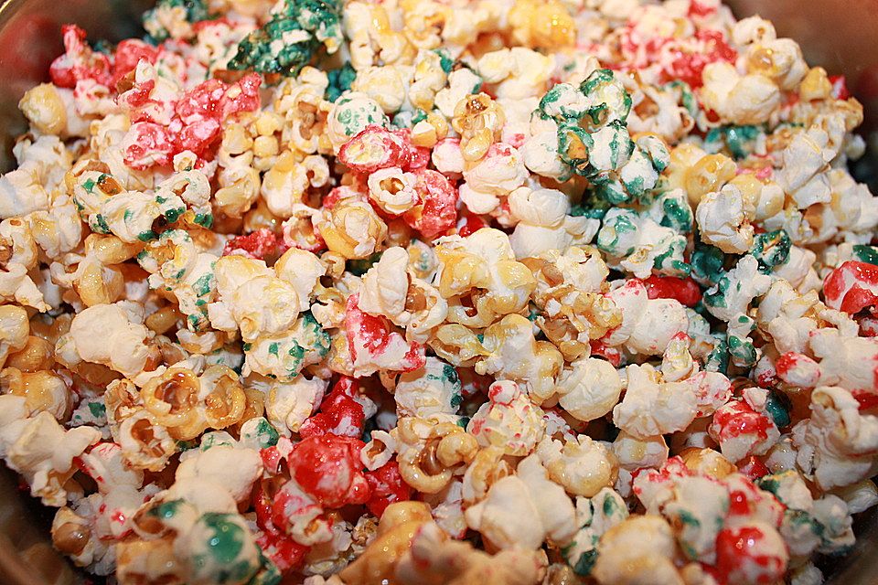 Buntes Karamell-Popcorn