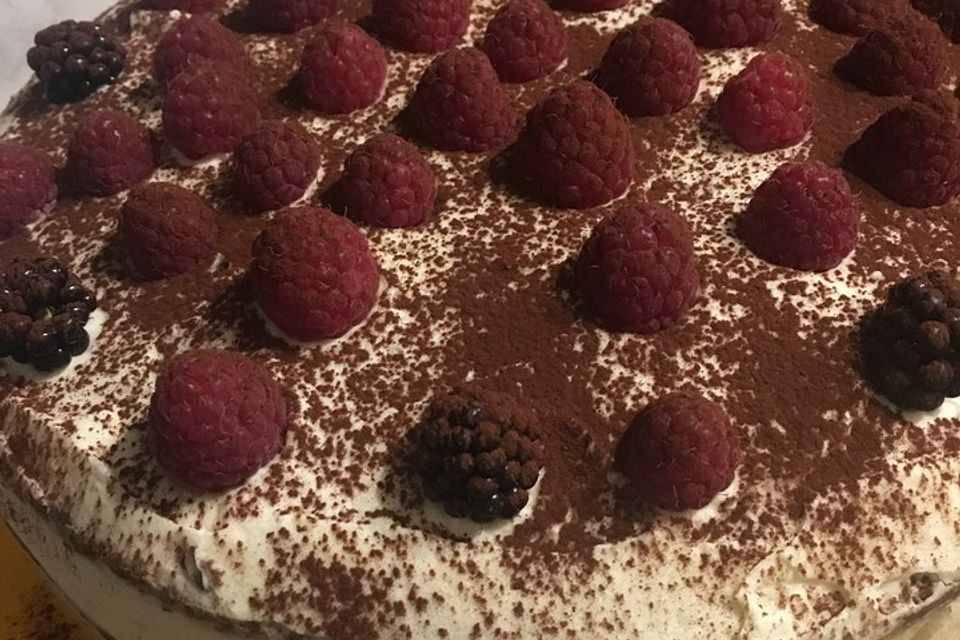 Tiramisu-Himbeer Kuchen