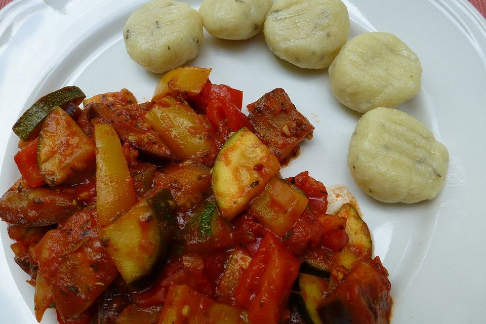 Kräutergnocchi alla Verdura