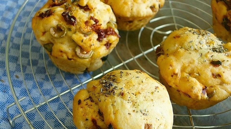 Oliven-Tomaten-Muffins von UtiS83| Chefkoch