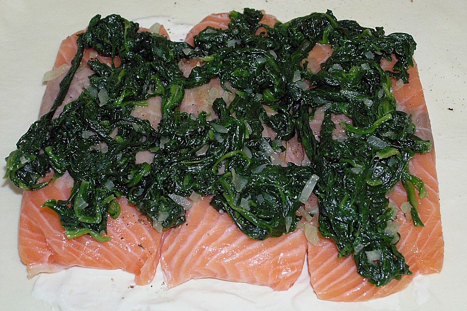 Lachs in Blätterteig