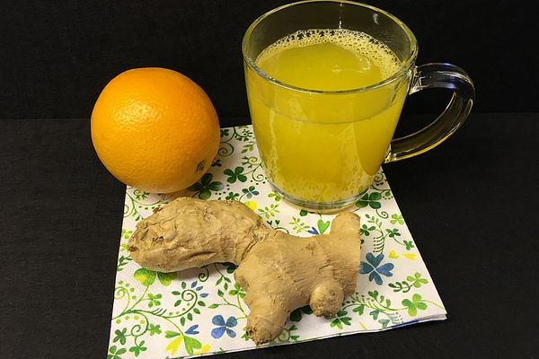 Orangen-Ingwer-Tee von XNU | Chefkoch