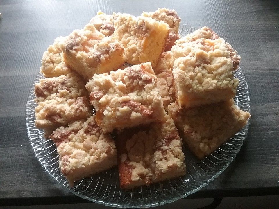 Pfirsichkuchen mit Streuseln von SunshineAngel| Chefkoch
