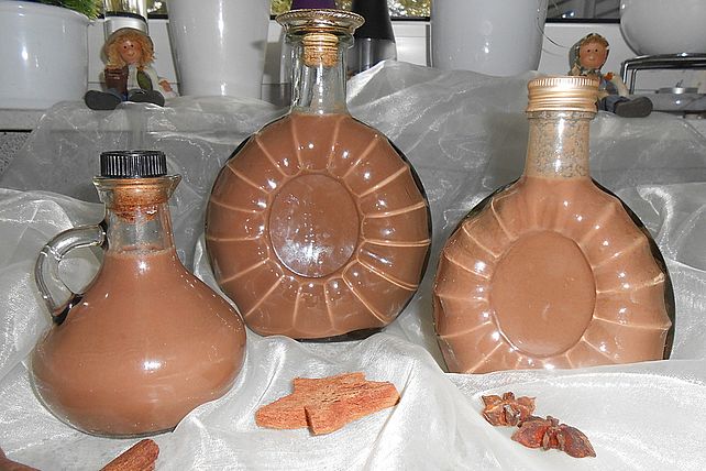 Marzipan-Schoko-Likör von Tzwiggl| Chefkoch