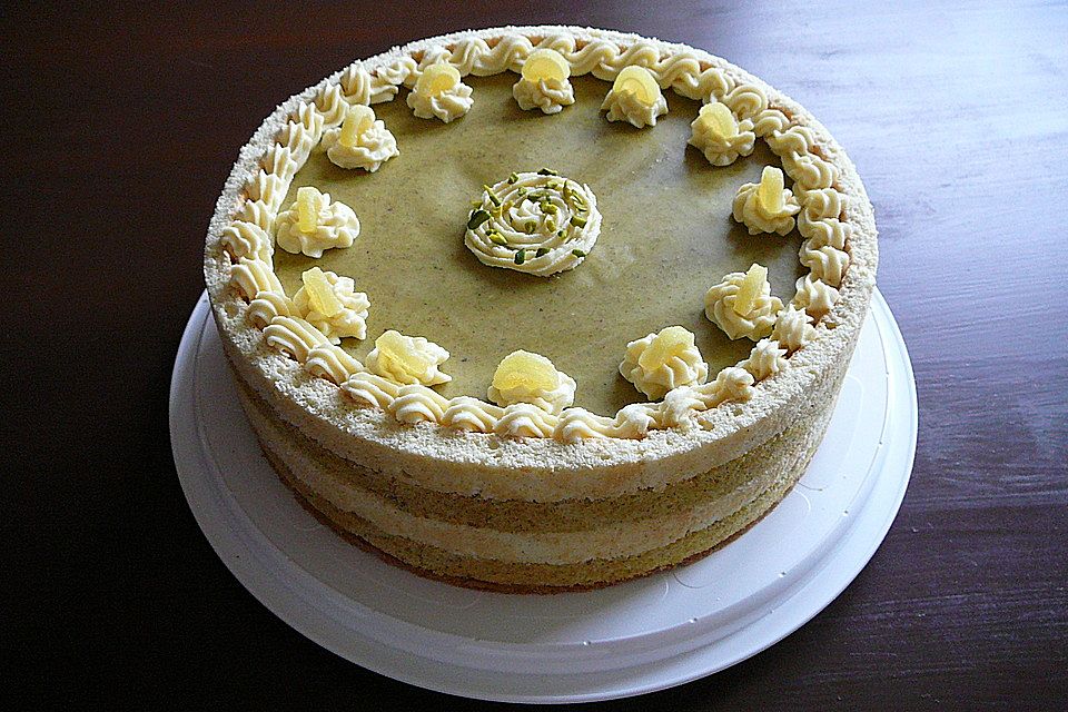 Gestreifte Pistazien-Zitronen-Torte