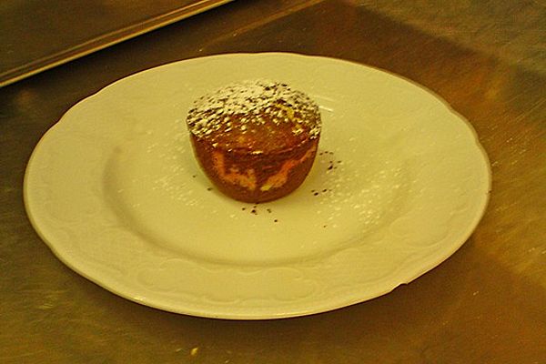 Schwarz-weißes Schoko-Soufflé von 47Anna | Chefkoch Schwarz-weißes Schoko-Soufflé von 47Anna | Chefkoch