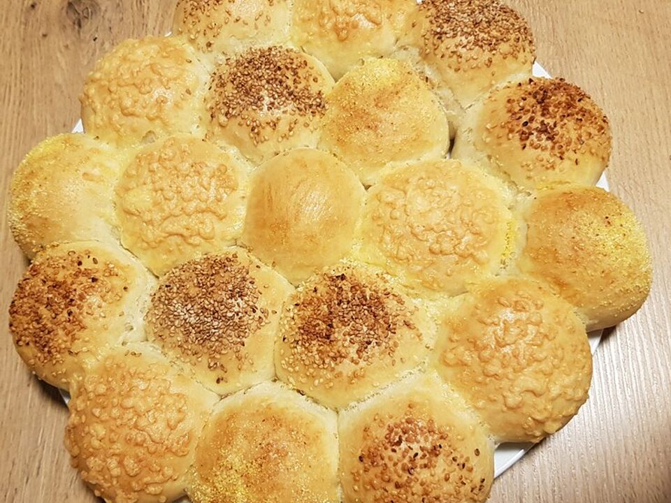 Partybrötchen-Kranz von rosapanta| Chefkoch Partybrötchen-Kranz von rosapanta| Chefkoch