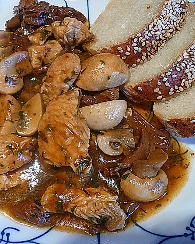 Hähnchen-Pilz-Gulasch