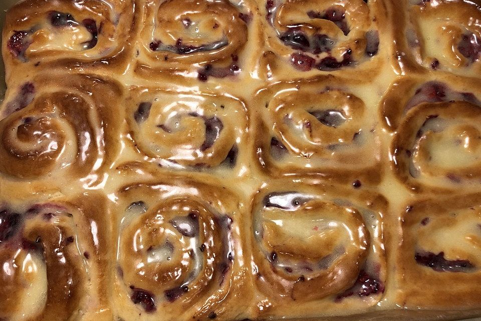 Himbeer Swirl Rolls