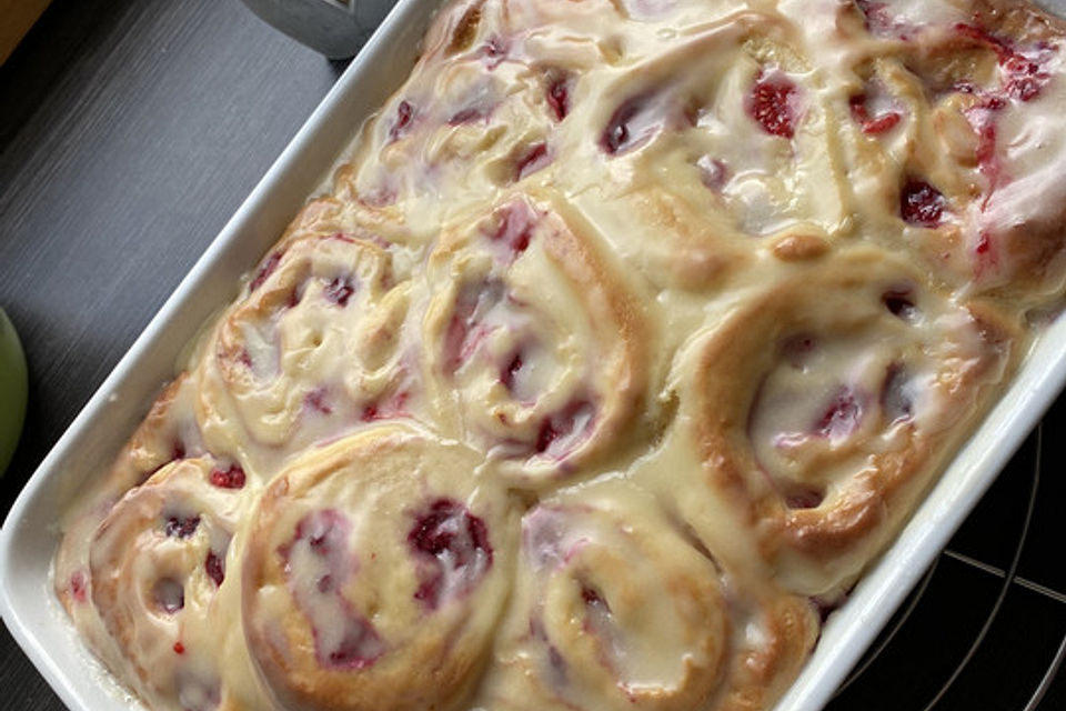 Himbeer Swirl Rolls