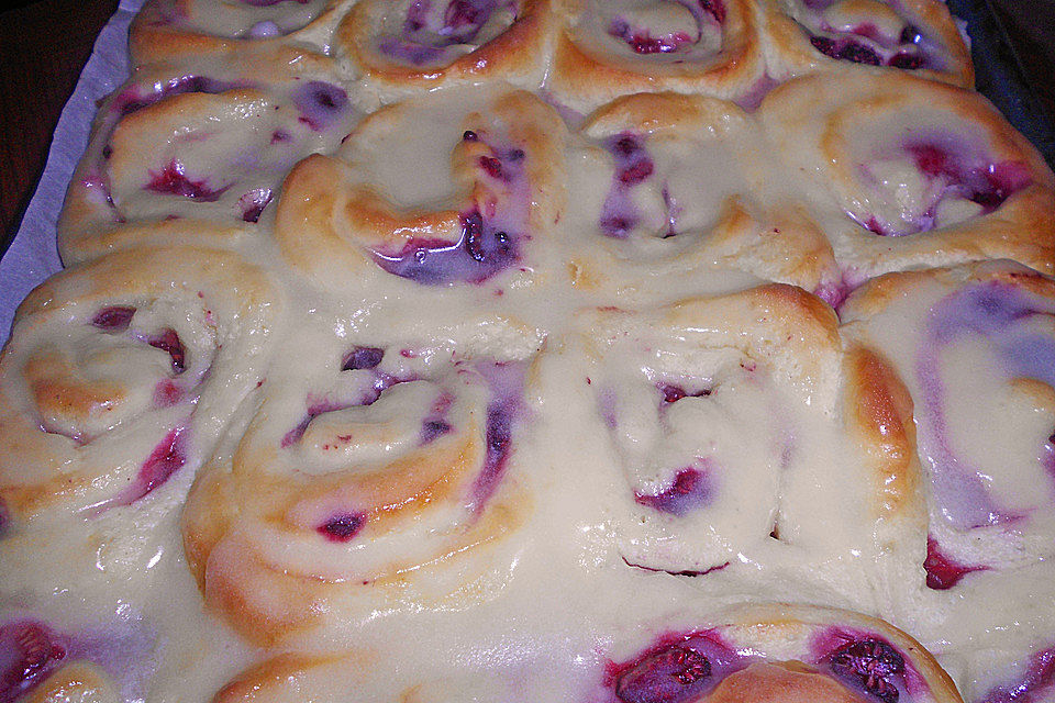 Himbeer Swirl Rolls