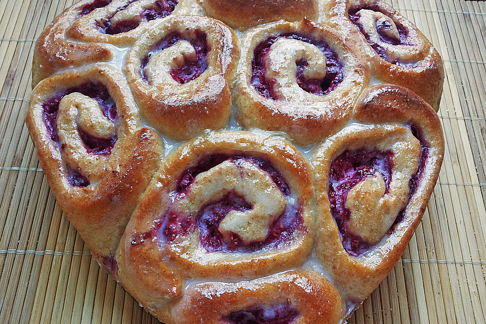 Himbeer Swirl Rolls