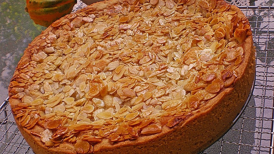 Apfelkuchen Mit Mandelkruste Von Goerti Chefkoch