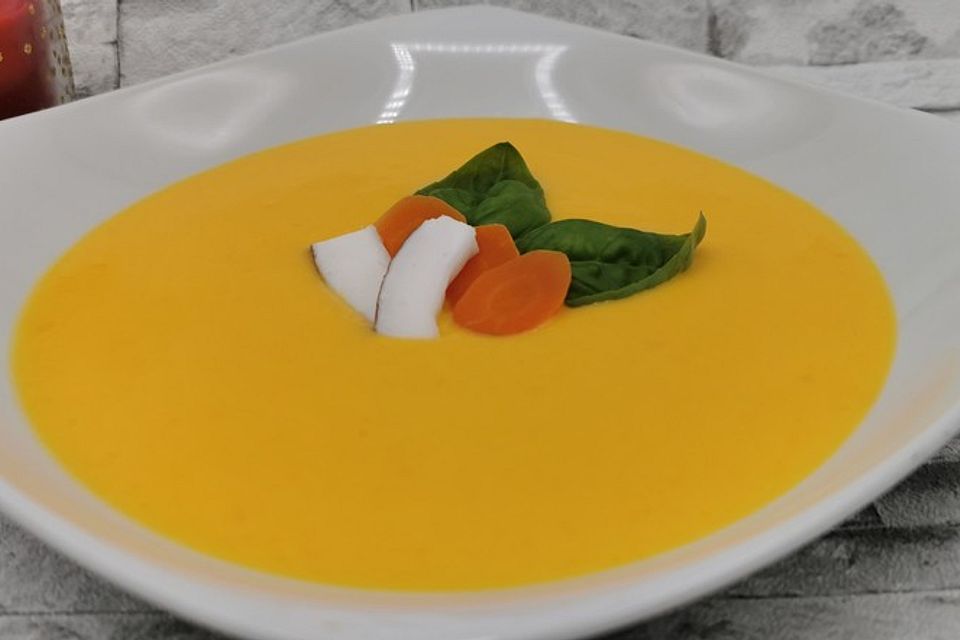 Karotten-Orangen-Suppe