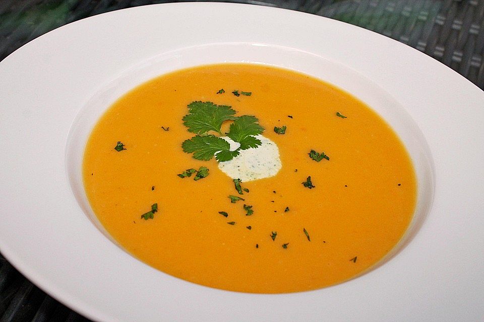 Karotten-Orangen-Suppe