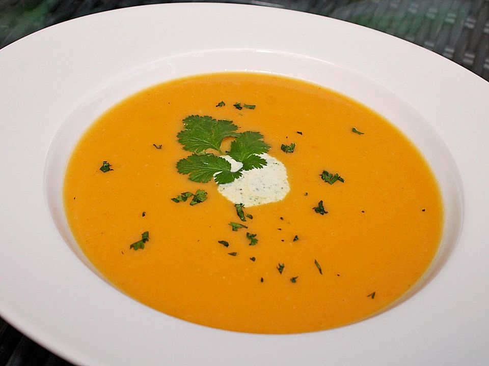 Karotten-Orangen-Suppe von ApolloMerkur| Chefkoch