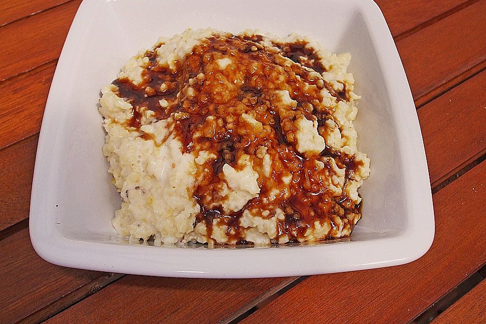 Hirsebrei (süß) Hirsebrei (süß)