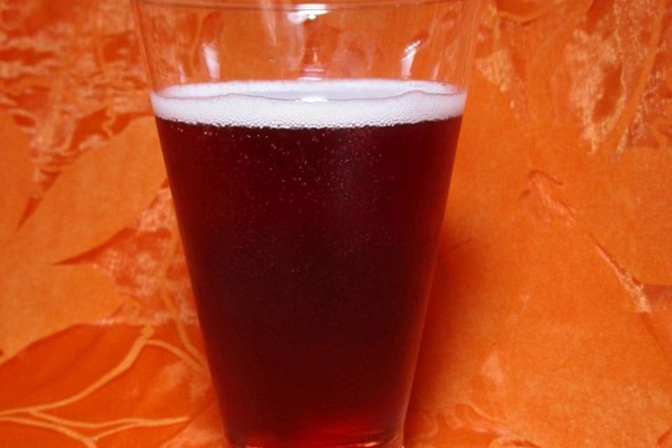 Eisgekühlter Glühwein-Sekt Eisgekühlter Glühwein-Sekt