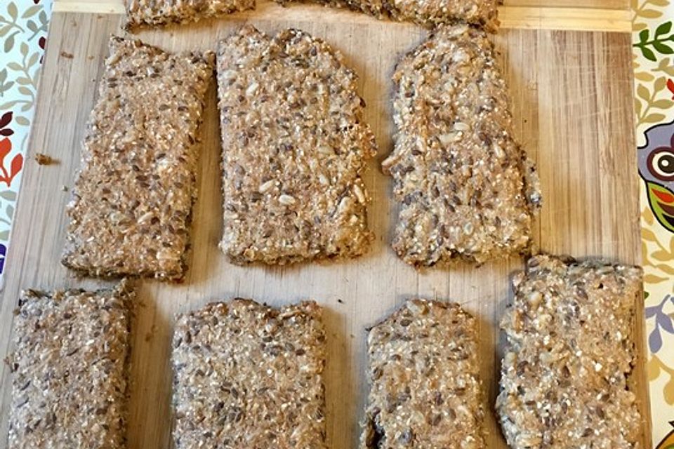 Knäckebrot mit Haferflocken