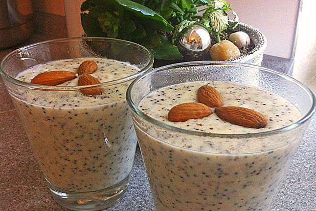 Mandel-Mohn Pudding von Derya0103| Chefkoch Mandel-Mohn Pudding von Derya0103| Chefkoch