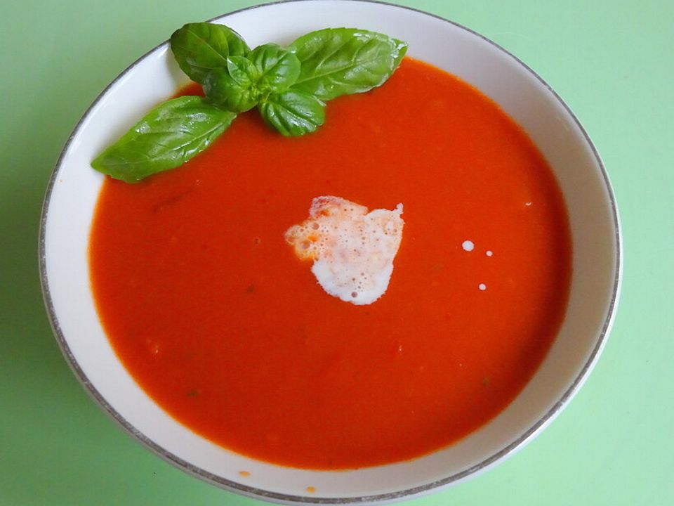 Fruchtige Tomatensuppe mit Ingwer von ilauer| Chefkoch