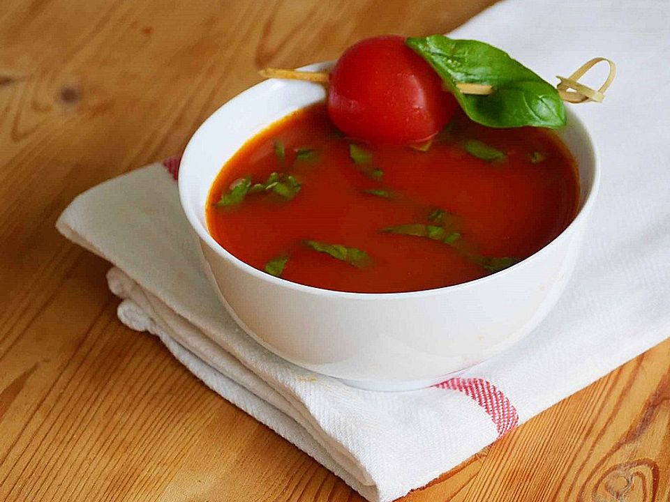 Low carb Tomaten-Basilikum-Suppe von angie1980 | Chefkoch