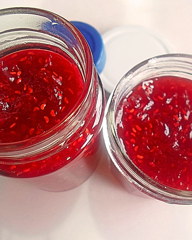 Mango-Apfel-Dattel-Ingwer-Konfitüre für den Single-Haushalt von movostu Mango-Apfel-Dattel-Ingwer-Konfitüre für den Single-Haushalt von movostu